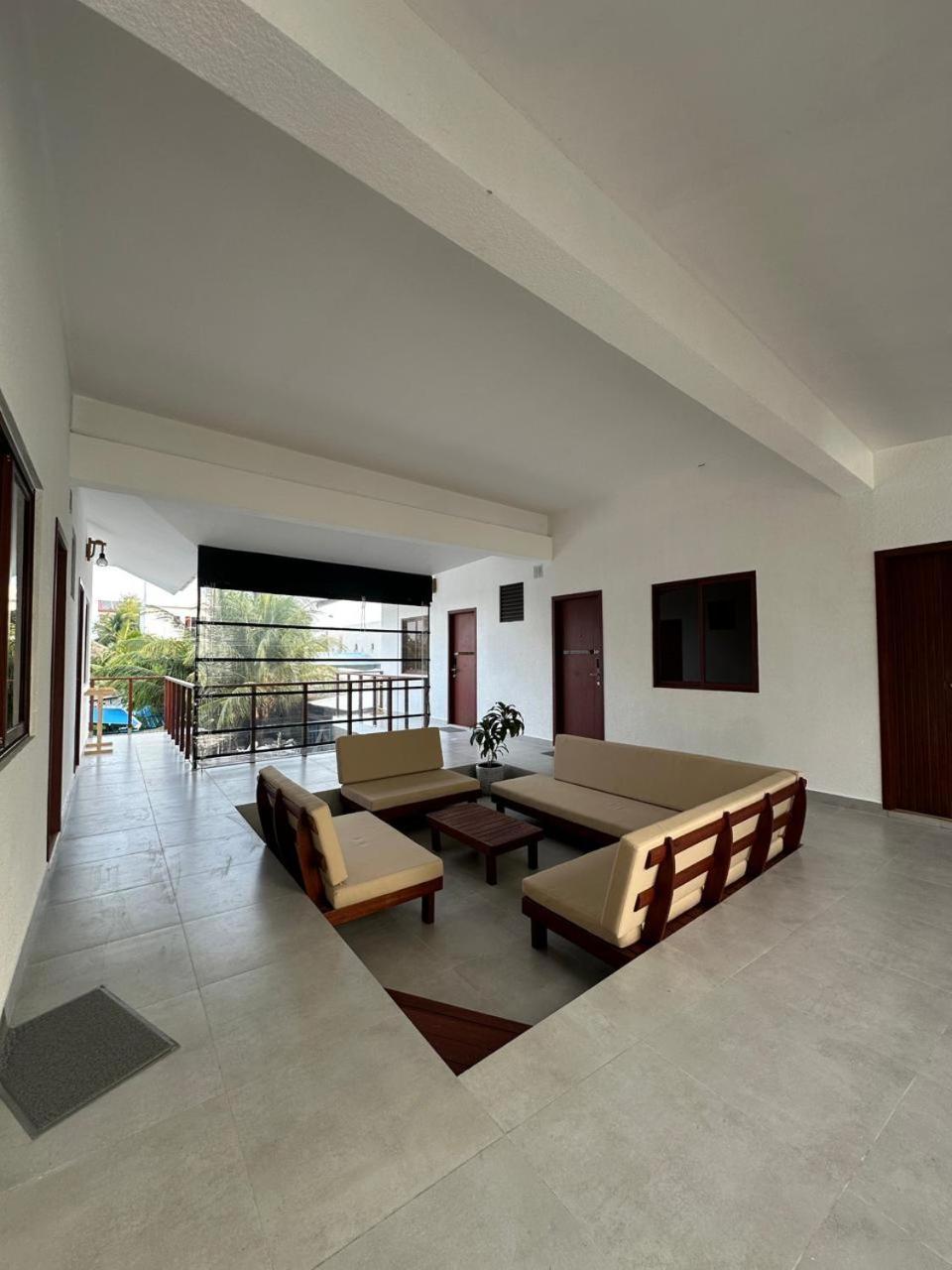 Club Kaafu Maldives Hotel Dhiffushi Ngoại thất bức ảnh
